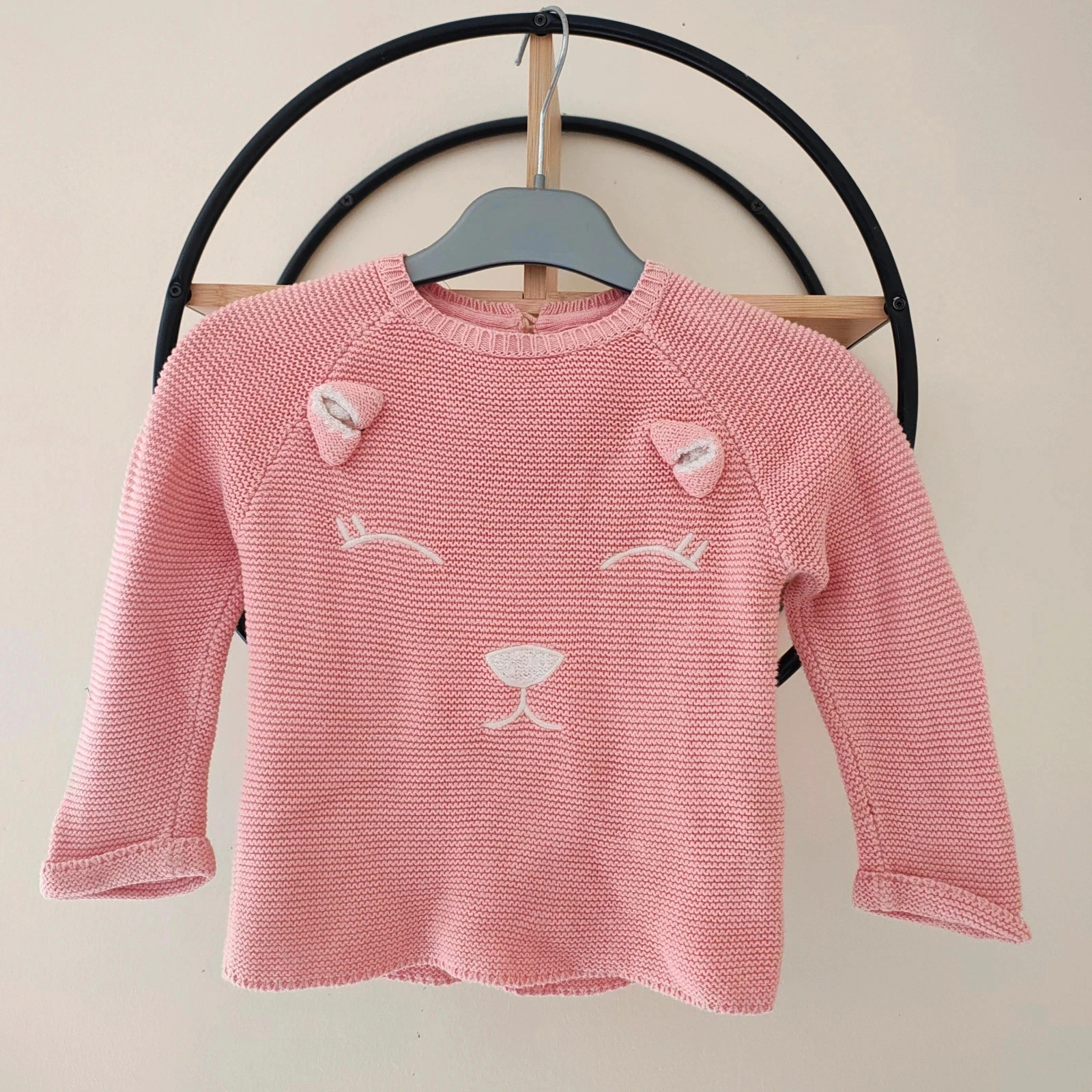 18-24 mois pull Zara 86 cm ( étiquette 12-18 mais taille très grand)